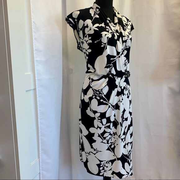 JONES New York collection black white floral sleeveless wrap embellished dress L - Picture 3 of 11